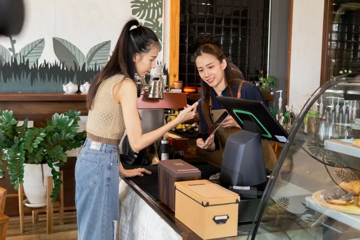 MB cùng KiotViet đem lại giải pháp tài chính toàn diện tiếp sức cho hộ kinh doanh mùa Tết 2025