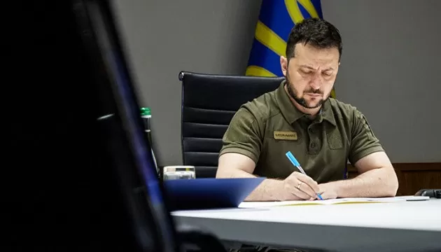 Tổng thống Ukraine Volodymyr Zelensky trừng phạt các nhà cung cấp UAV Nga. Ảnh: Ukrinform