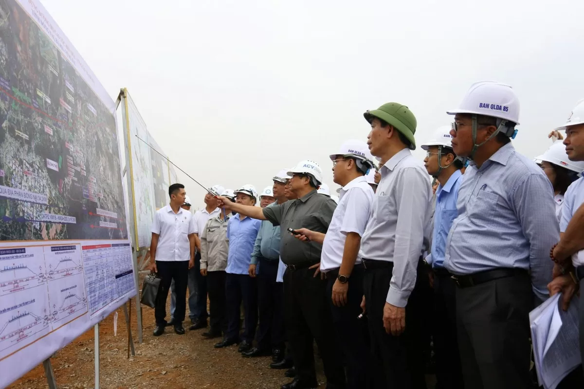 Thủ tướng Phạm Minh Chính yêu cầu đưa sân bay Long Thành vào khai thác trước 28/2/2026