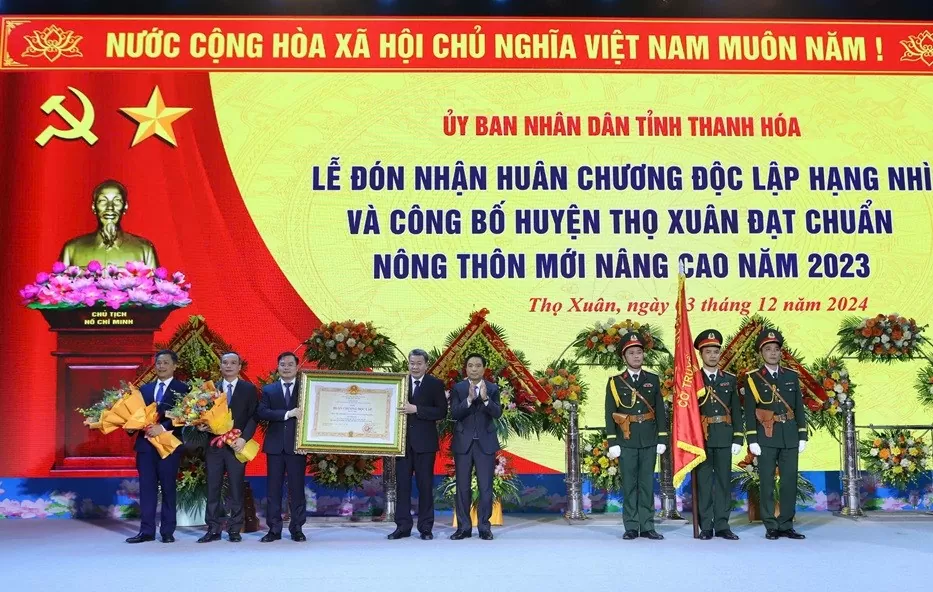 Huyện Thọ Xuân (Thanh Hóa): Đón nhận Bằng công nhân đạt chuẩn nông thôn mới nâng cao