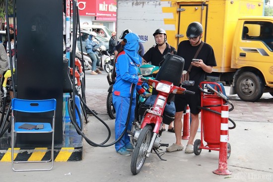 gia xang dau hom nay 30042025 thap nhat gan hai tuan qua