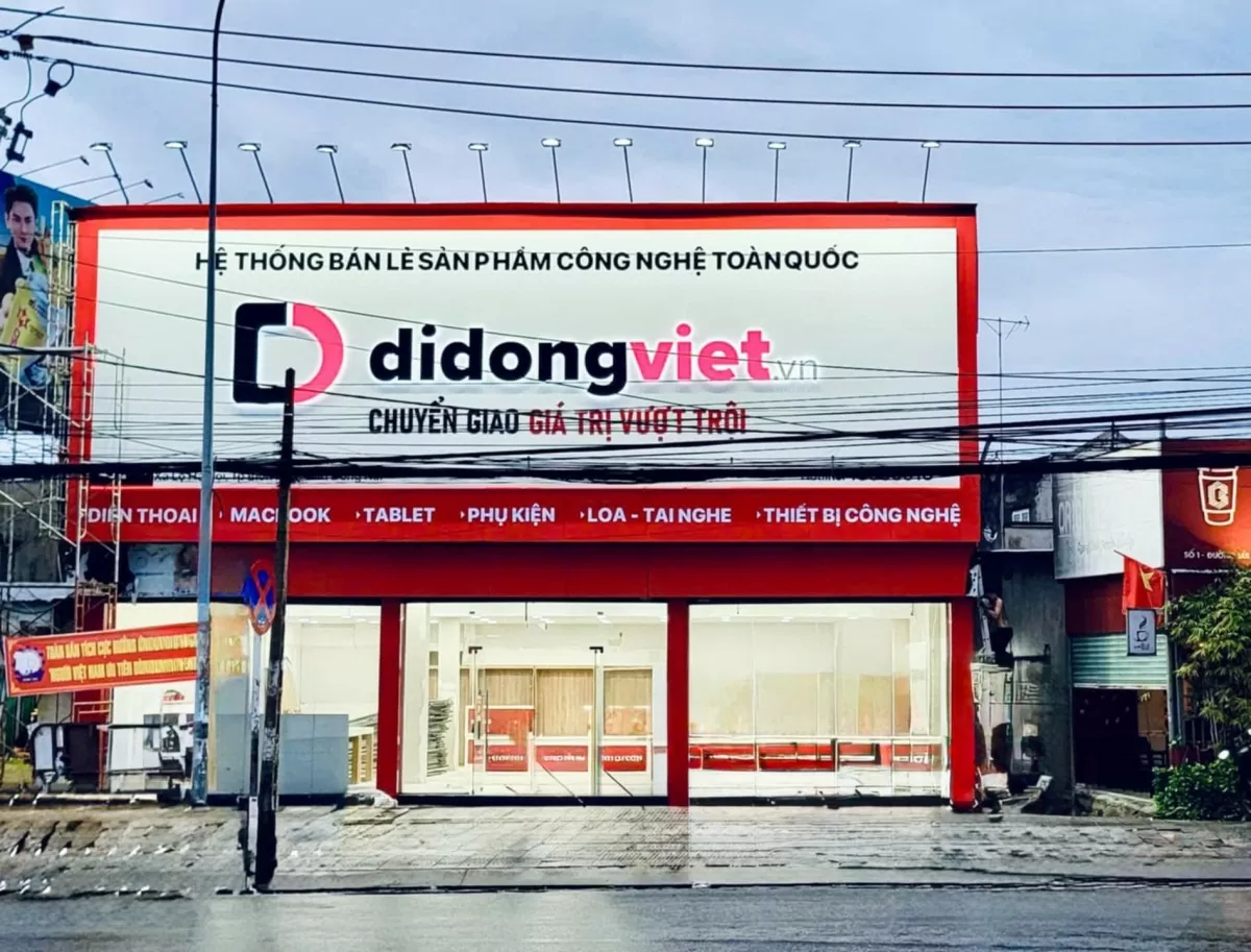 Di Động Việt mở thêm điểm bán dịp cuối năm: Là thời cơ hay thách thức?