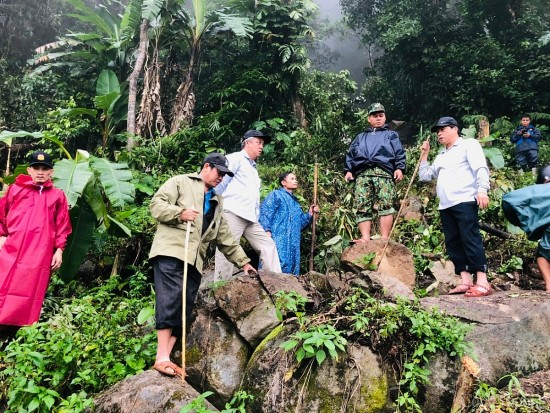 quang nam nam tra my xin cong bo tinh huong khan cap lang lo da do dong dat