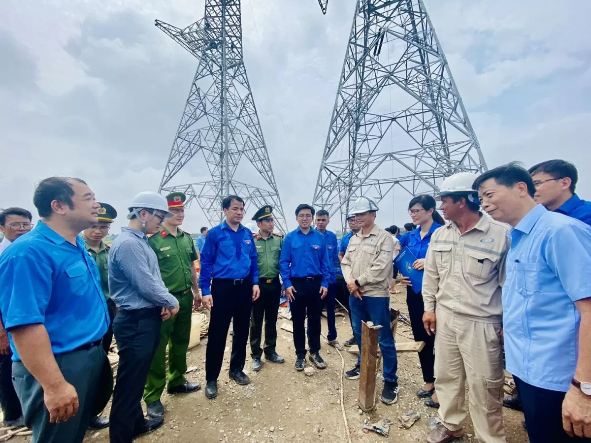 Đường dây 500kV mạch 3: Khơi dậy tinh thần trách nhiệm, quyết tâm của tuổi trẻ