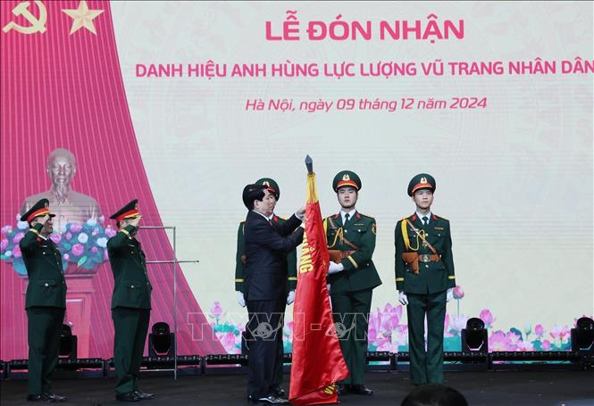 Viện Hàng không Vũ trụ Viettel đón nhận danh hiệu Anh hùng Lực lượng vũ trang nhân dân