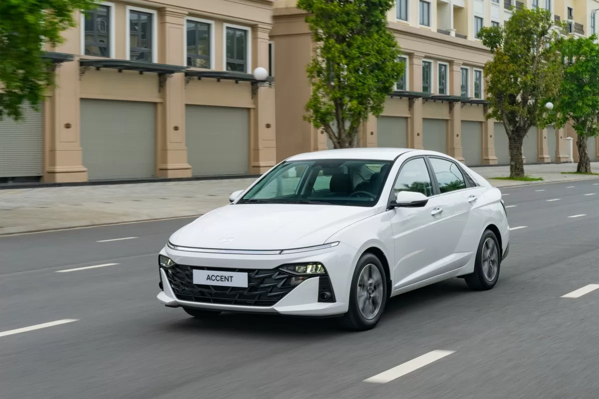 Hyundai Accent - Xe gam thap co B - 2024