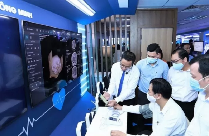 Chuyển đổi số là chìa khóa để tiếp cận cuộc Cách mạng công nghiệp lần thứ tư nên cần đẩy mạnh nghiên cứu và áp dụng thí điểm. Ảnh minh hoạ: Bnews