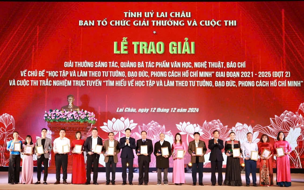 Lai Châu: Nhiều cá nhân, tập thể đoạt giải cuộc thi viết về Chủ tịch Hồ Chí Minh