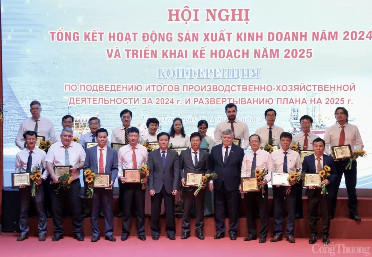 Vietsovpetro vượt đà suy giảm, hoàn thành chỉ tiêu sớm 20 ngày