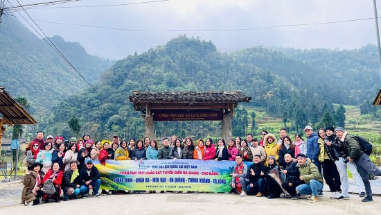 cuc du lich quoc gia viet nam khao sat cac san pham du lich cua dong bao dan toc tai ha giang