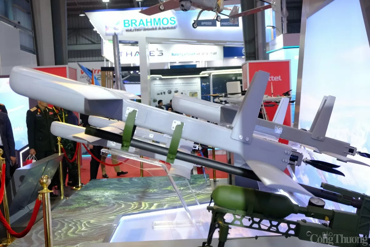 Triển lãm Quốc phòng quốc tế 2024: Mục sở thị dàn UAV ‘Made in Vietnam’