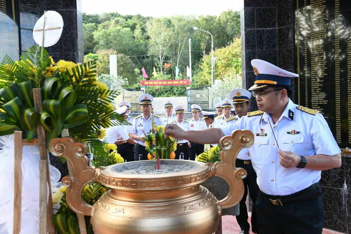 Nhiều hoạt động ý nghĩa nhân Ngày thành lập Quân đội nhân dân Việt Nam