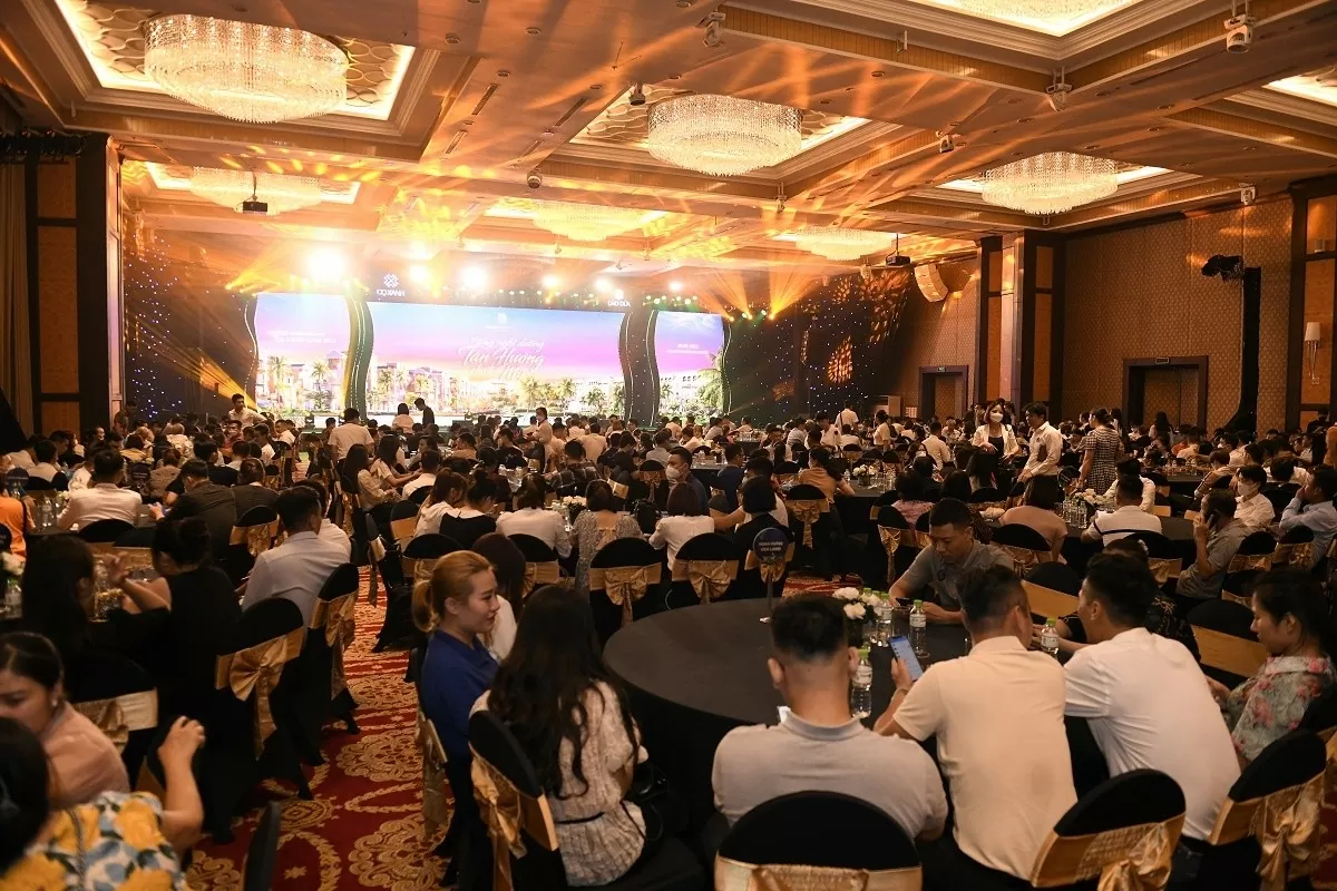 Hà Nội: Làm rõ vụ 2 người tử vong, 14 người nhập viện nghi do ngộ độc thực phẩm