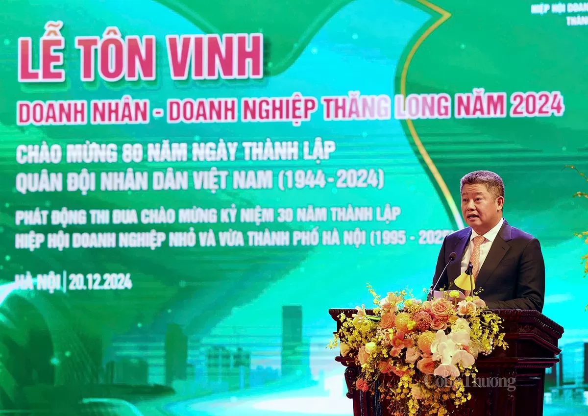 ông Nguyễn Mạnh Quyền – Phó Chủ tịch UBND TP Hà Nội phát biểu tại buổi lễ