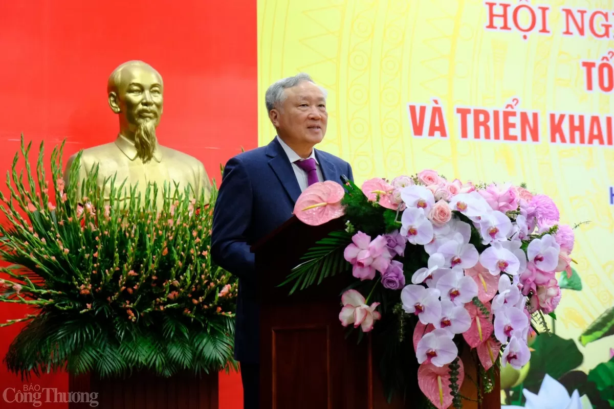 Phó Thủ tướng Thường trực Chính phủ Nguyễn Hòa Bình phát biểu chỉ đạo tại Hội nghị. Ảnh: Trần Đình