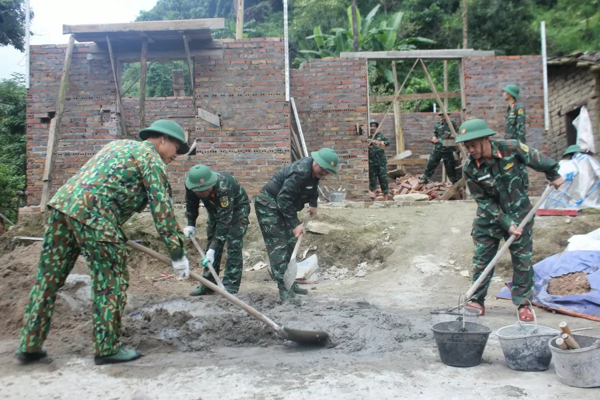 lam truong 156 phen dau vung chac noi bien cuong to quoc