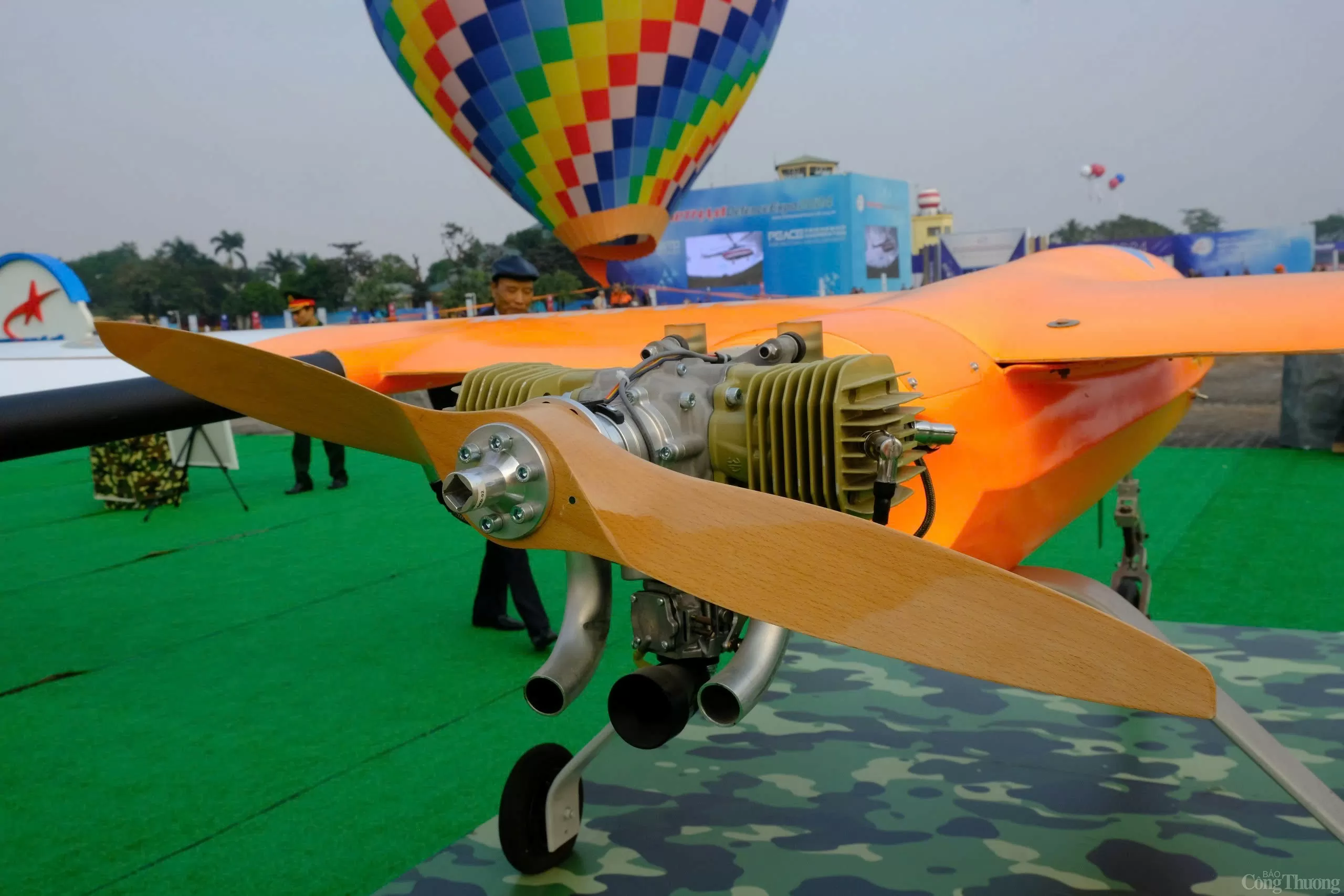 Triển lãm Quốc phòng quốc tế 2024: Mục sở thị dàn UAV ‘Made in Vietnam’