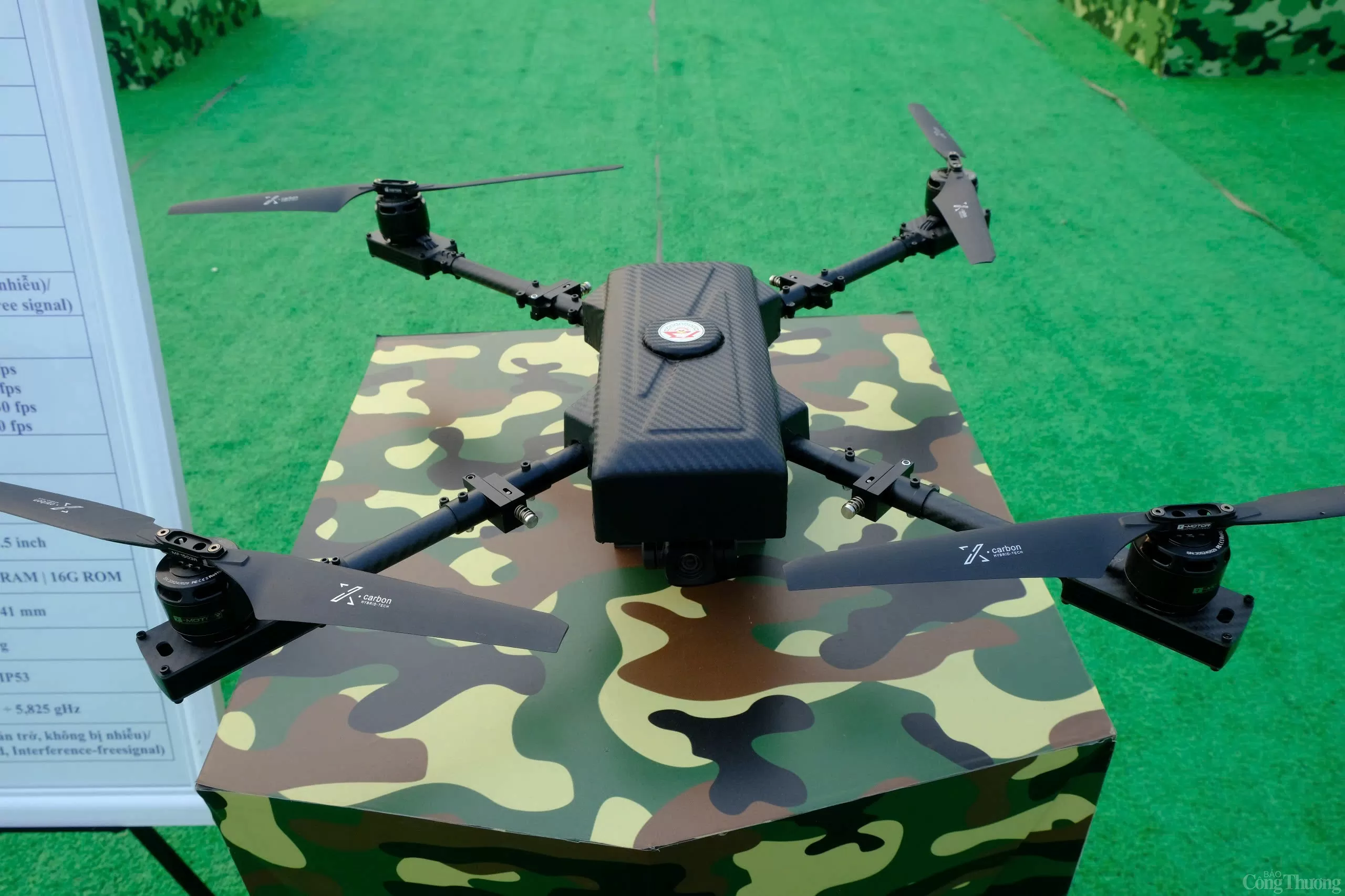 Triển lãm Quốc phòng quốc tế 2024: Mục sở thị dàn UAV ‘Made in Vietnam’