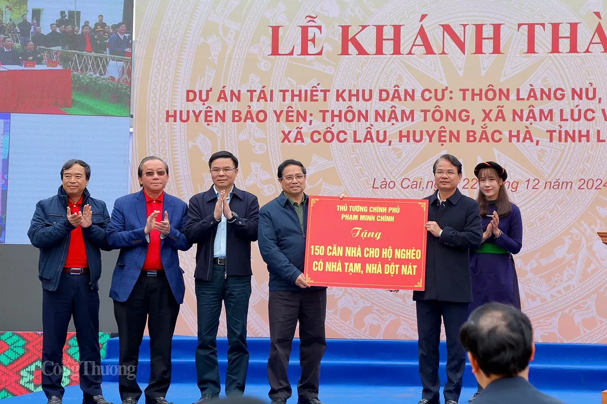 Thủ tướng: Mong 3 thôn Làng Nủ, Nậm Tông và Kho Vàng sớm trở thành “thôn kiểu mẫu”, “làng hạnh phúc”