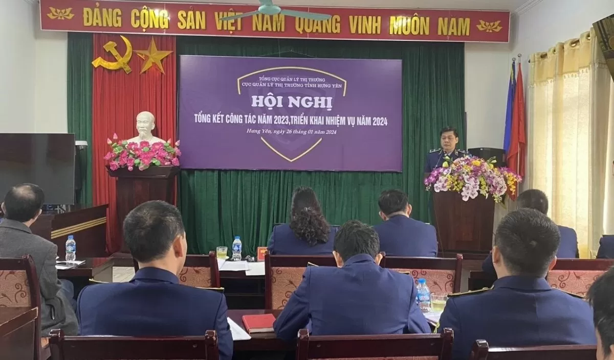 Giải pháp phát huy vai trò của cán bộ, đảng viên trong công tác bảo vệ nền tảng tư tưởng của Đảng