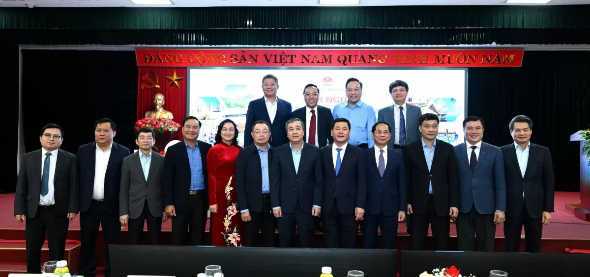 Toàn cảnh Hội nghị tổng kết công tác năm 2024 và triển khai nhiệm vụ năm 2025 ngành Công Thương