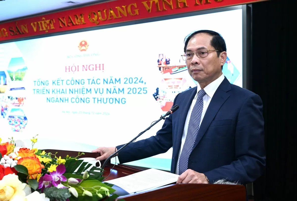 Toàn cảnh Hội nghị tổng kết công tác năm 2024 và triển khai nhiệm vụ năm 2025 ngành Công Thương