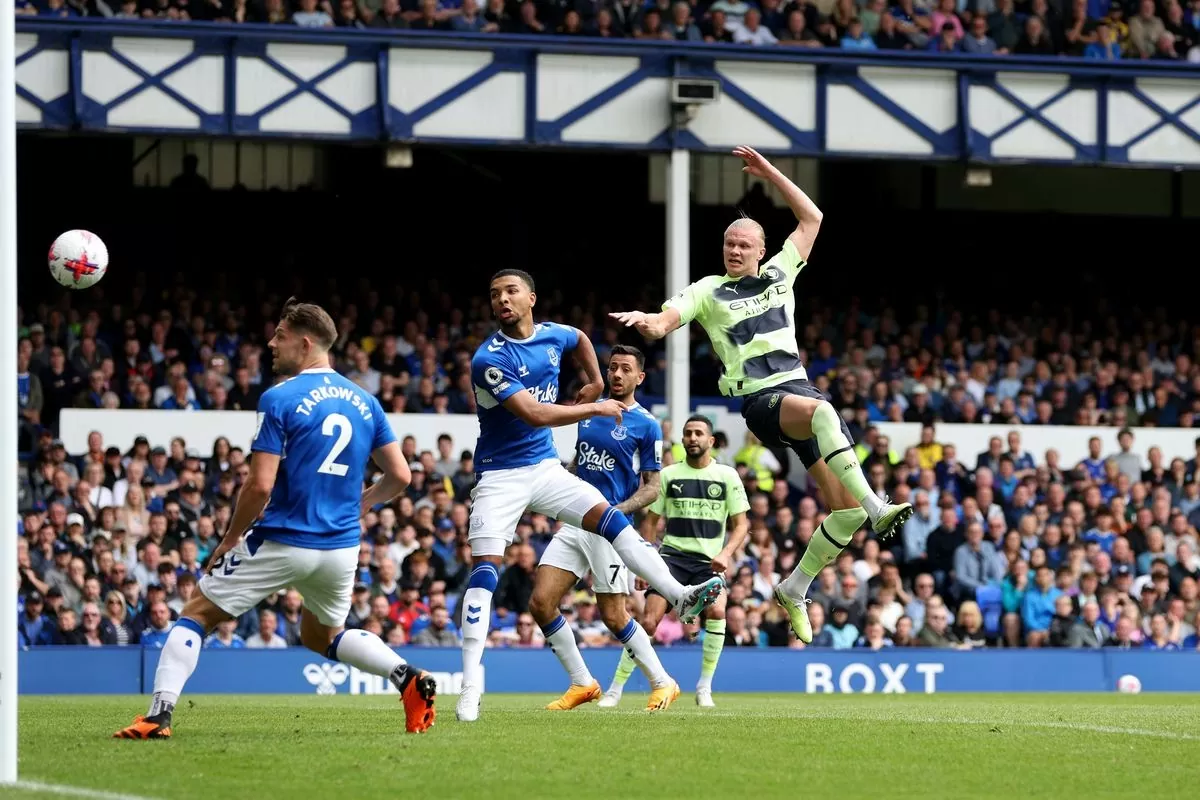 Lịch thi đấu Ngoại hạng Anh vòng 18: Man City đấu với Everton, MU gặp Wolves