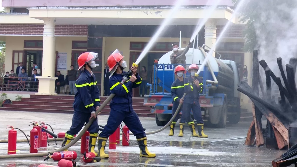 Lâm Bình (Tuyên Quang): Chủ động trong phòng ngừa, ngăn chặn các vụ cháy lớn