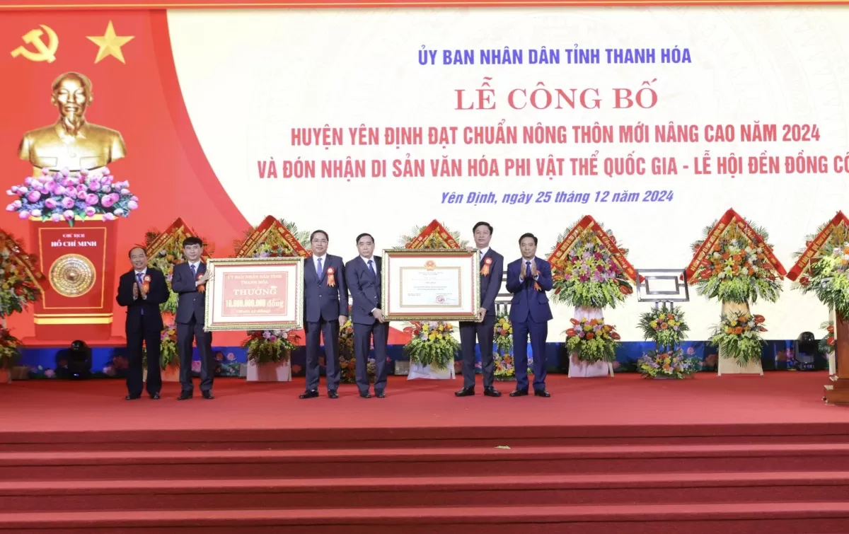 Huyện Yên Định (Thanh Hóa) đón nhận huyện đạt chuẩn nông thôn mới nâng cao năm 2024