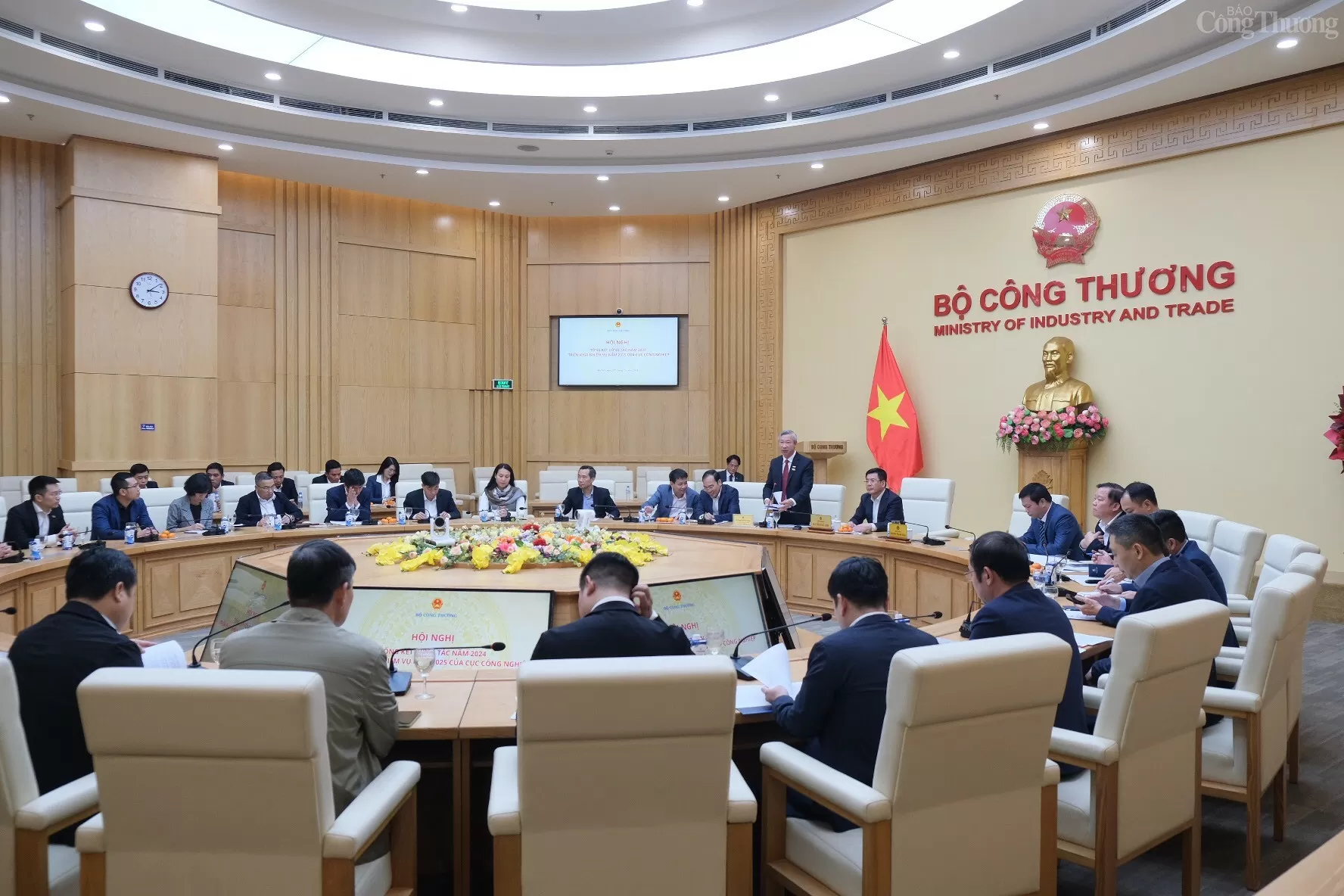 Bộ trưởng Nguyễn Hồng Diên chủ trì hội nghị tổng kết Cục Công nghiệp năm 2024
