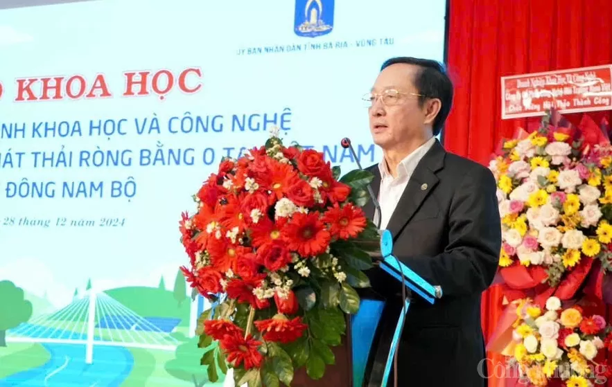 Bộ trưởng Bộ Khoa học và Công nghệ Huỳnh Thành Đạt