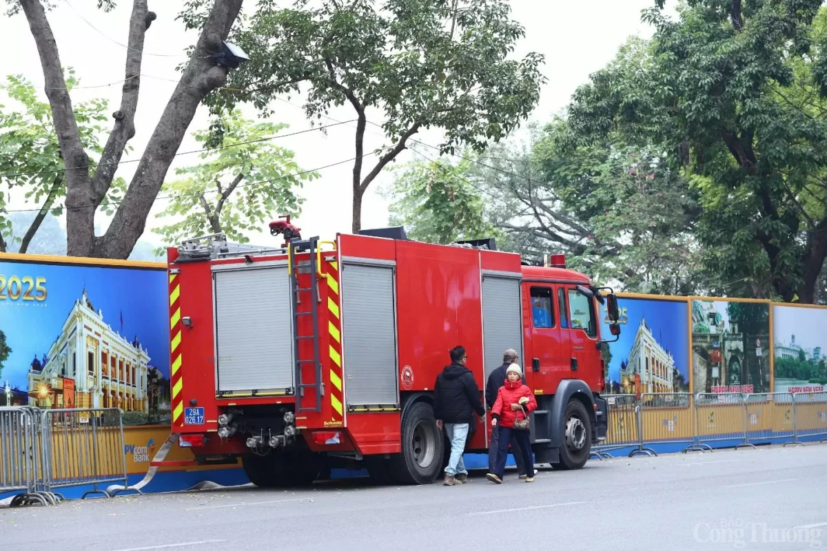 Hà Nội: Trận địa pháo hoa sẵn sàng đón Giao thừa 2025