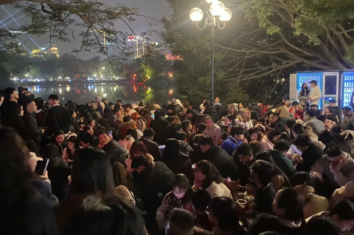 Chùm ảnh pháo hoa chào đón năm mới 2025 Chùm ảnh pháo hoa chào đón năm mới 2025