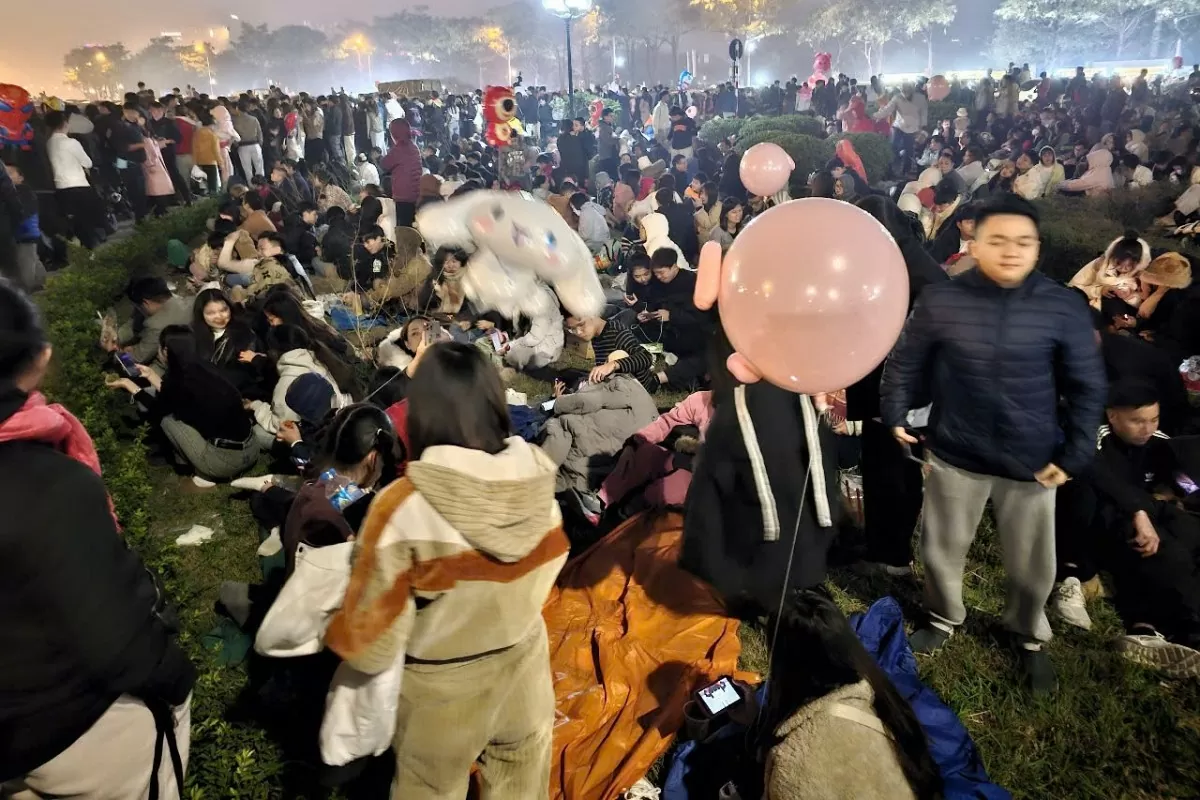 Chùm ảnh pháo hoa chào đón năm mới 2025 Chùm ảnh pháo hoa chào đón năm mới 2025
