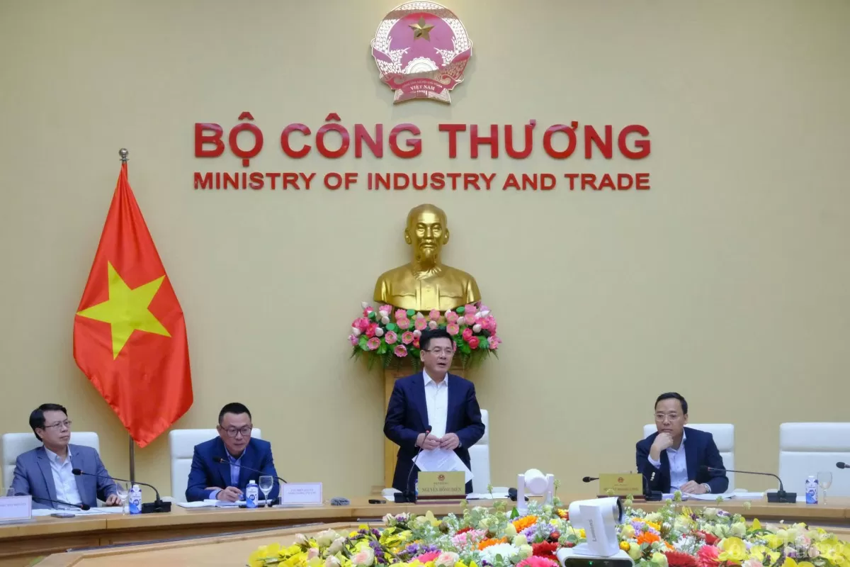 Hội nghị trực tuyến triển khai nhiệm vụ về cung ứng điện