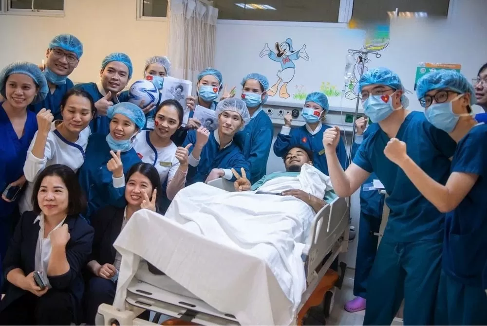 Phẫu thuật thành công, Nguyễn Xuân Son khi nào thi đấu lại?