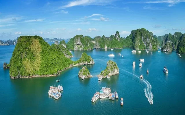 Quảng Ninh đặt mục tiêu thu 50 nghìn tỷ từ du lịch