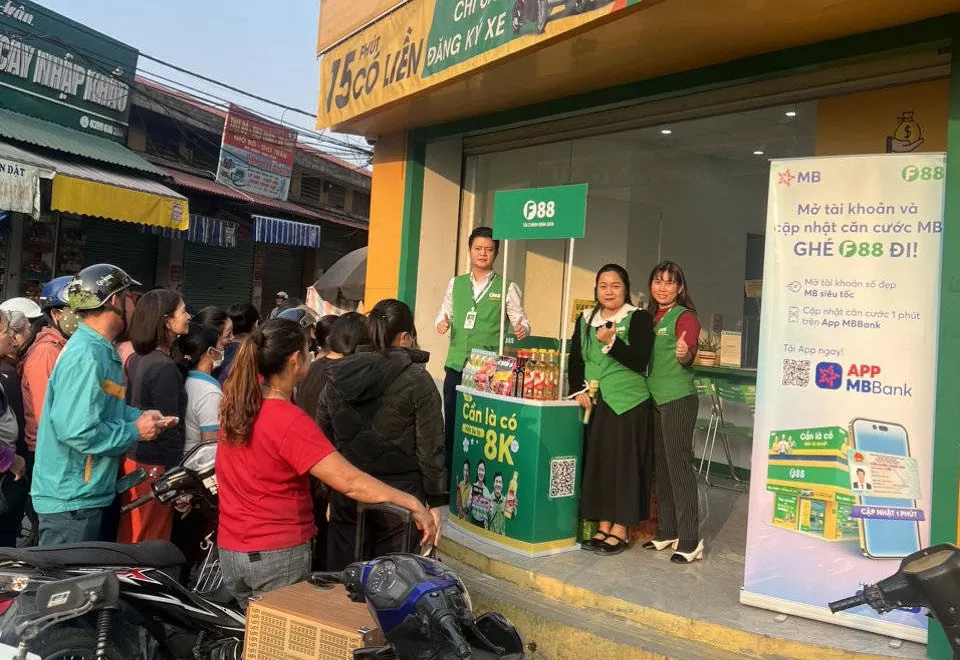 'Tạp hoá đồng giá 8k' hỗ trợ người lao động mùa Tết