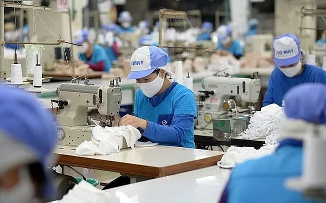 Để chuyển đổi xanh, ngành dệt may cần đầu tư vào các dòng sản phẩm mới, phù hợp với xu hướng xanh hóa của ngành thời trang toàn cầu