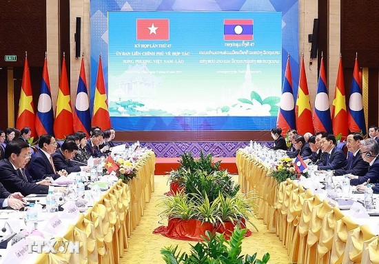 ky hop 47 uy ban lien chinh phu hop tac viet lao kim ngach thuong mai tang gan 34 nam 2024