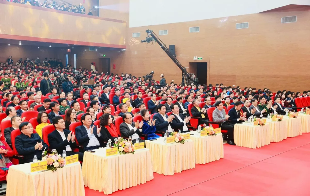 Hơn 132 tỷ đồng ủng hộ chương trình 'Nghĩa tình dòng Lam'