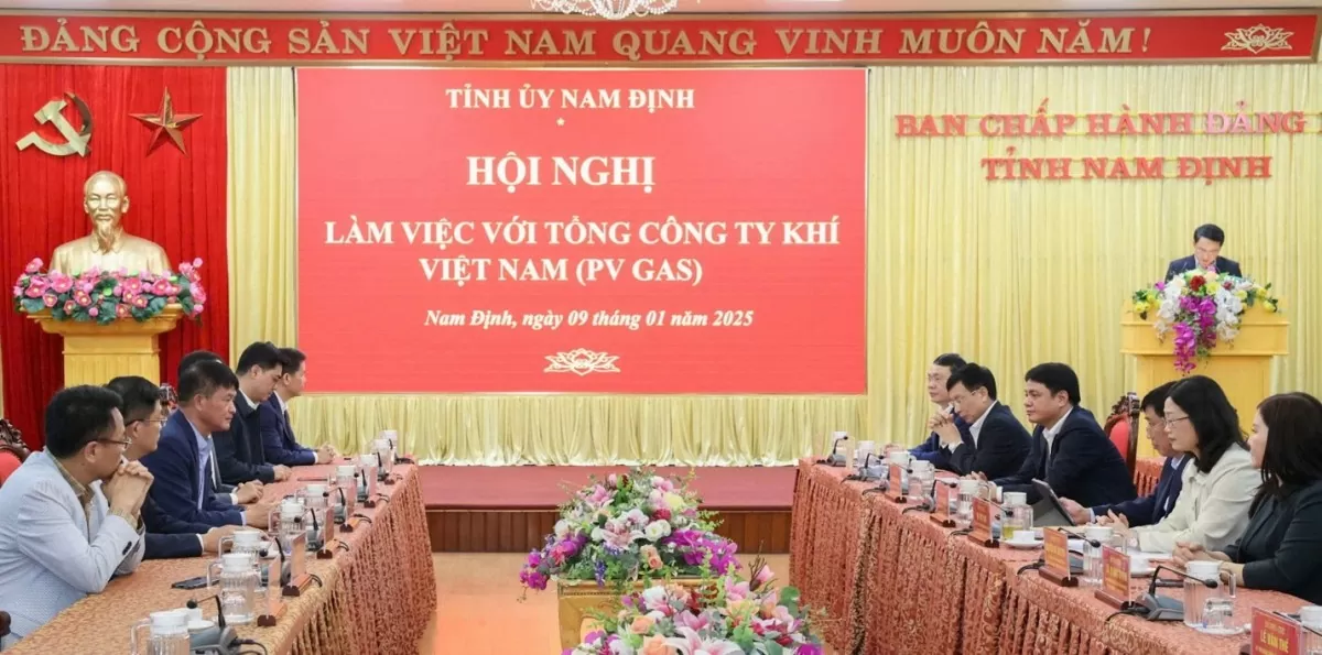 Buổi làm việc của Lãnh đạo PV GAS tại Tỉnh ủy Nam Định.