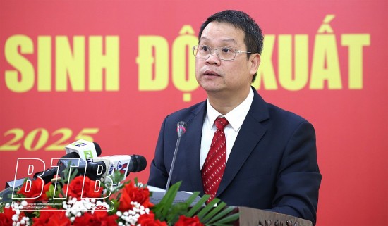 tin nhan su 151 bau chu tich ubnd tinh thai binh tap doan hoa chat co tan tong giam doc