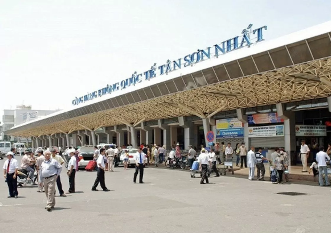 Sân bay Tân Sơn Nhất dự kiến lượng khách tăng kỷ lục