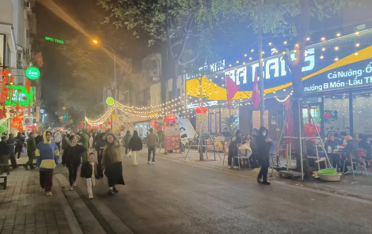 Hà Nội: Khai trương phố ẩm thực Nguyễn Văn Tuyết