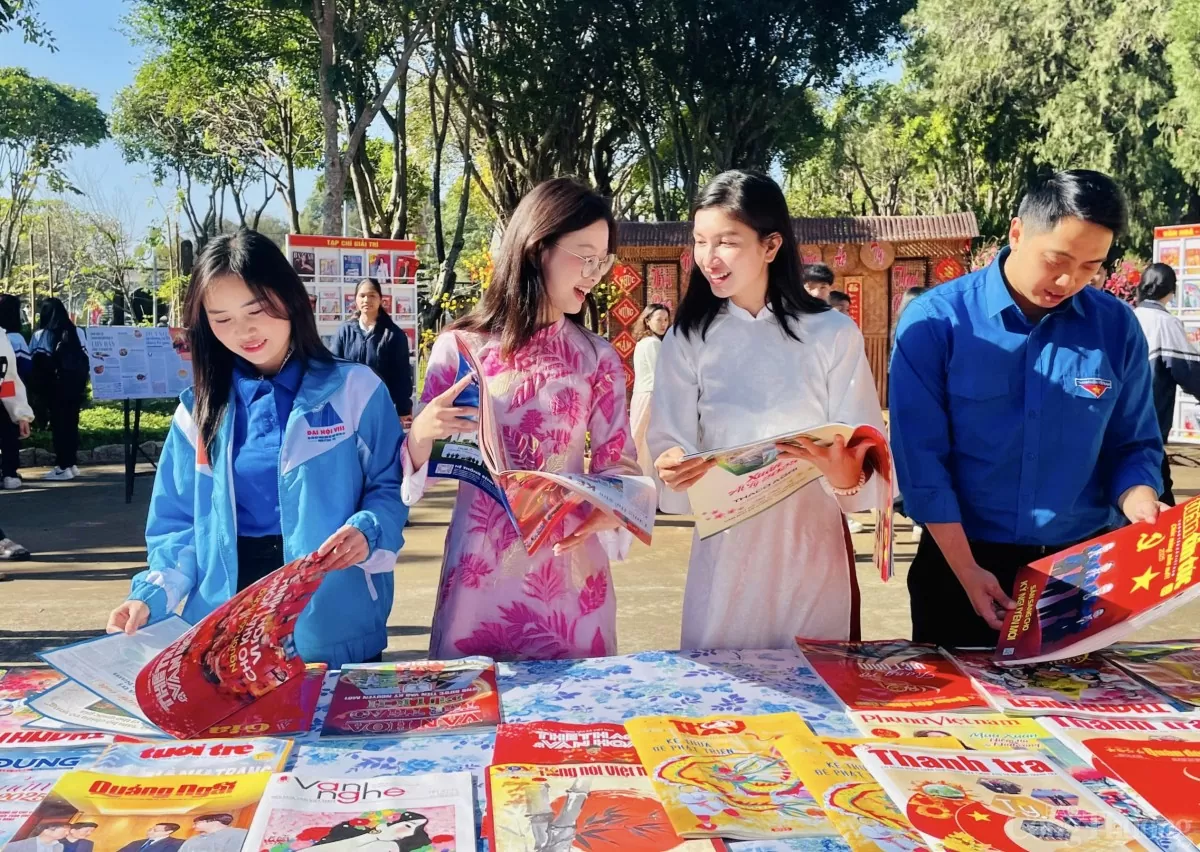 Hội Báo Xuân Ất Tỵ 2025 Gia Lai rộn ràng, hấp dẫn