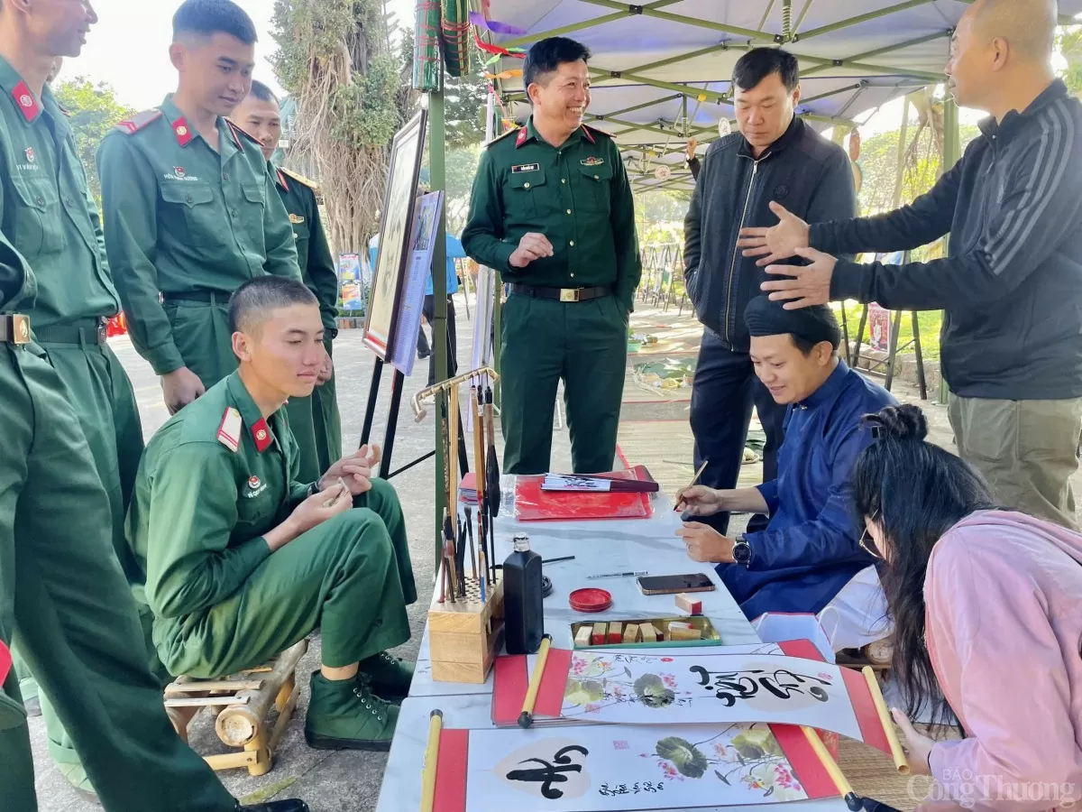 Hội Báo Xuân Ất Tỵ 2025 Gia Lai rộn ràng, hấp dẫn