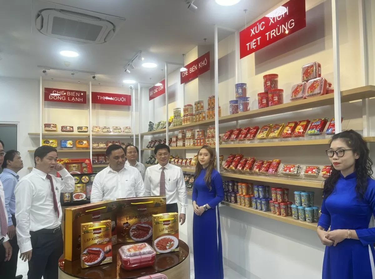 Vissan ra mắt showroom trưng bày và giới thiệu sản phẩm