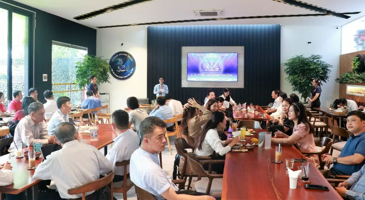 Ngày Tết tản mạn chuyện cà phê