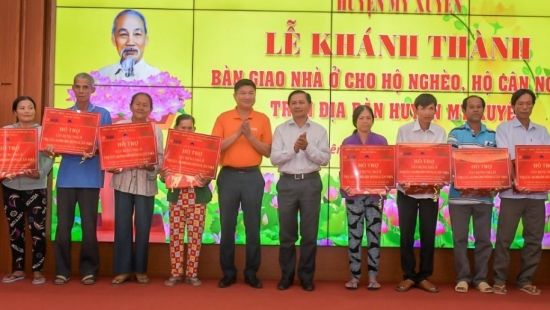 soc trang chung tay mang tet den voi nguoi ngheo